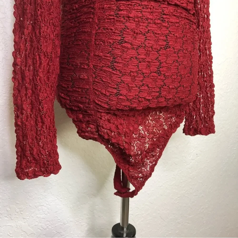 Intimately Free People Day N Night holly berry red lace bodysuit size Small NWT
